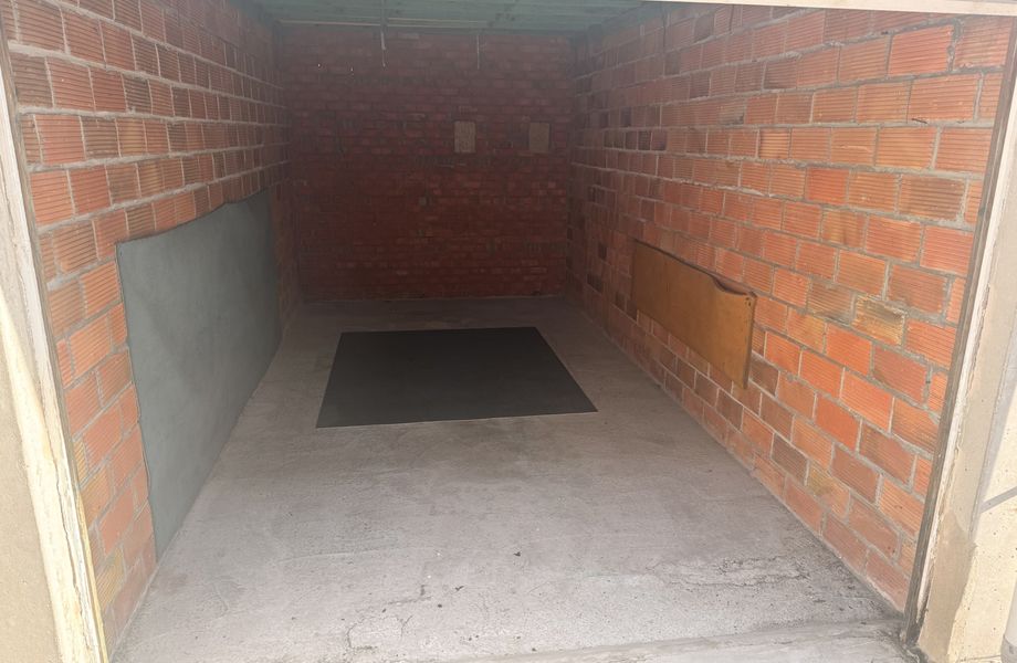 Garage (ferme) à louer a Middelkerke