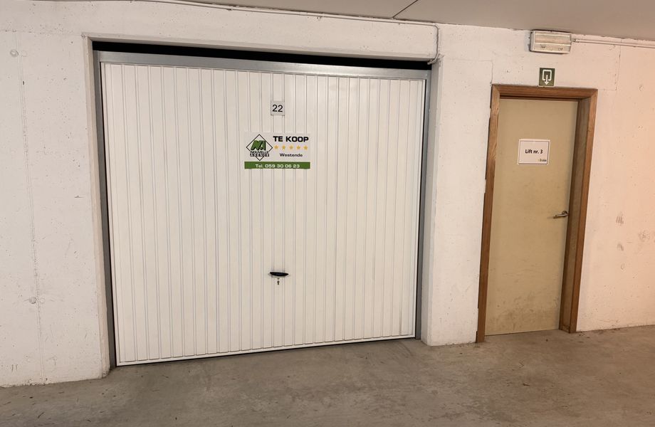 Garage (ferme) à vendre a Westende