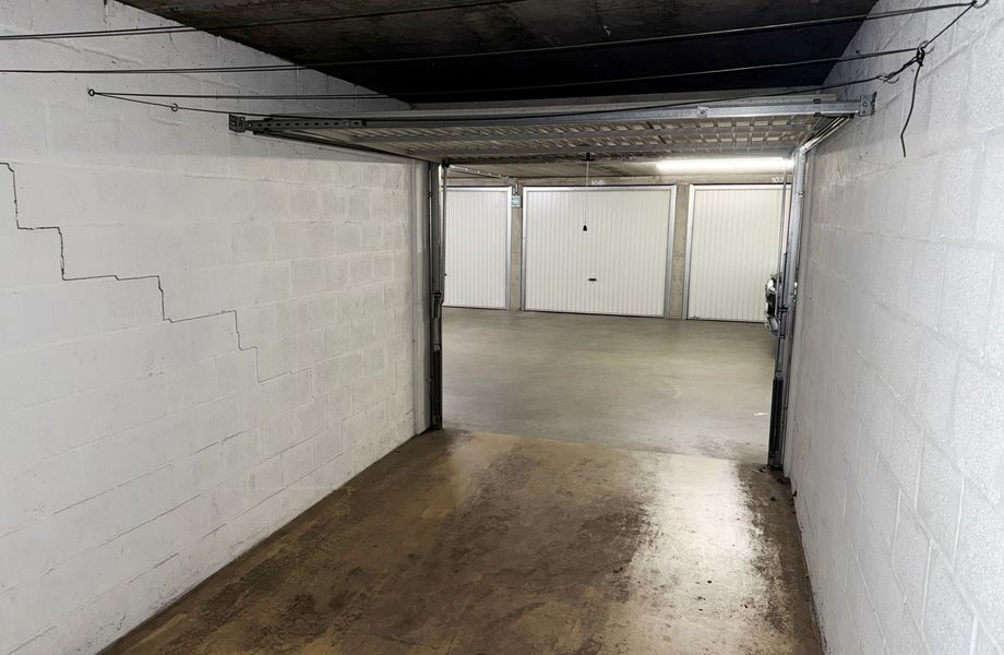 Garage (ferme) à vendre a Westende