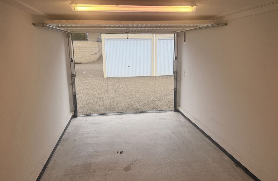 Gesloten garagebox te huur in Westende